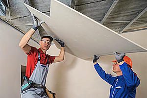 10 Étapes à suivre pour poser un plafond correctement à La Batie-Divisin